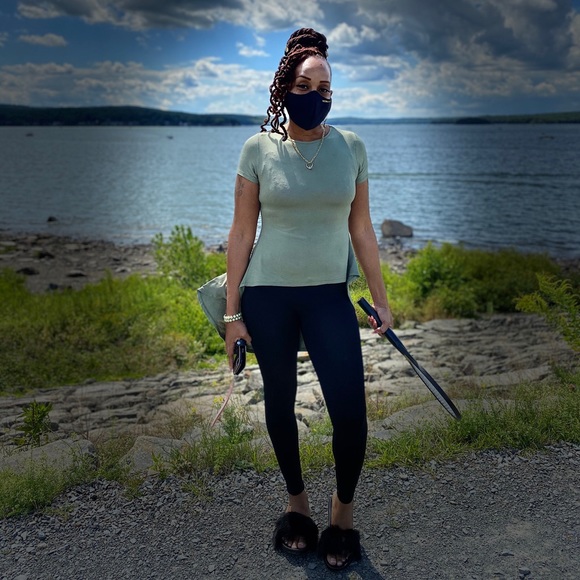 Meet your Posher, Natalie - Picture 1 of 1